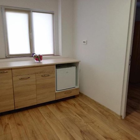 Pensiunea Eden House Κραϊόβα Εξωτερικό φωτογραφία
